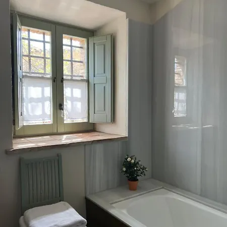 Bartro De Orfans * Orfes